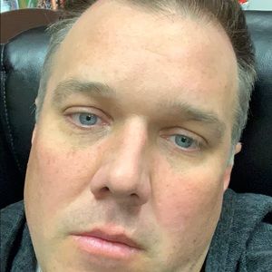 Meet your Posher, Todd